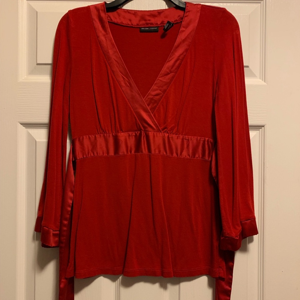 Red New York & Company blouse